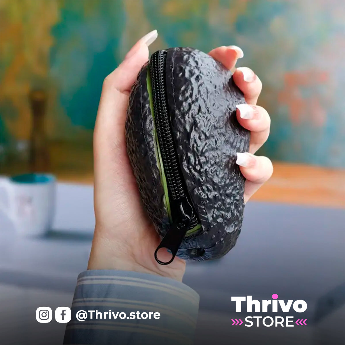 Monedero en forma de aguacate