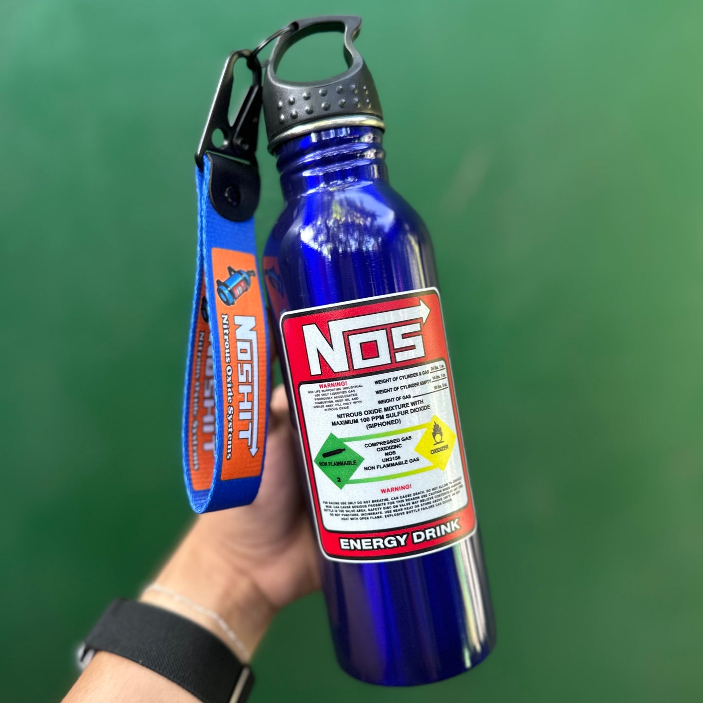 Botella deportiva estilo tanque NOS de óxido nitroso, llavero incluido